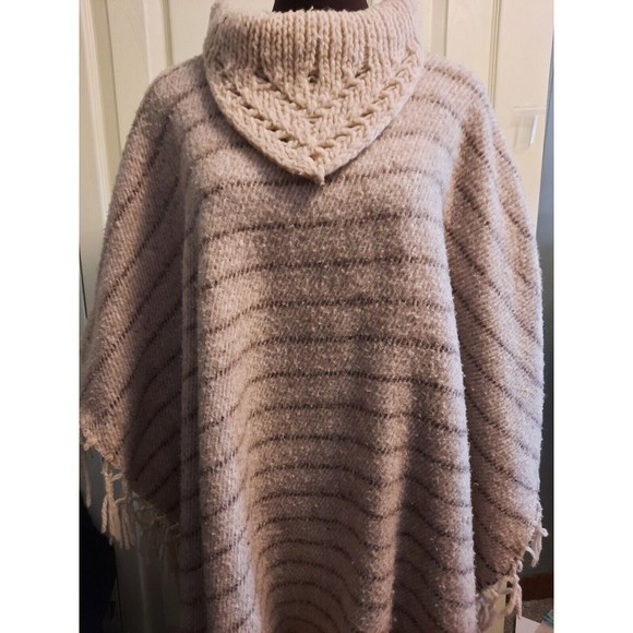 Vintage 1970’s Hand Loomed Guatemala Fringe Poncho Wool Stripe Women’s Size OS - Picture 3 of 8